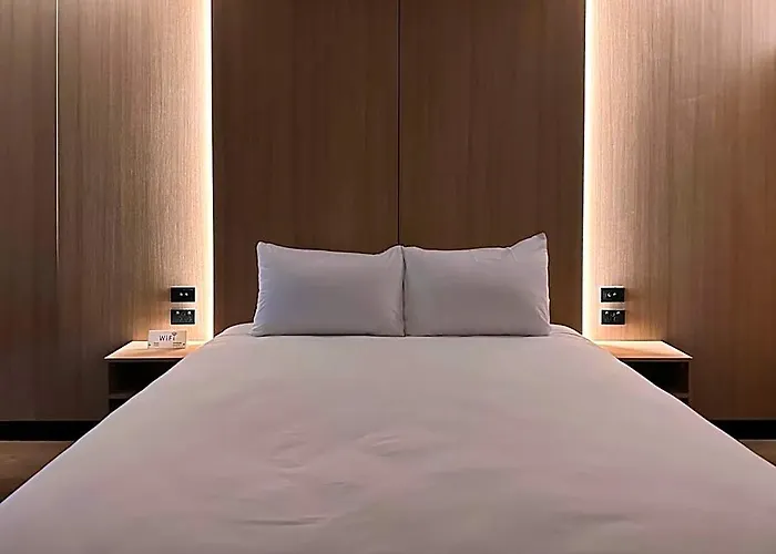 Avero Hotel